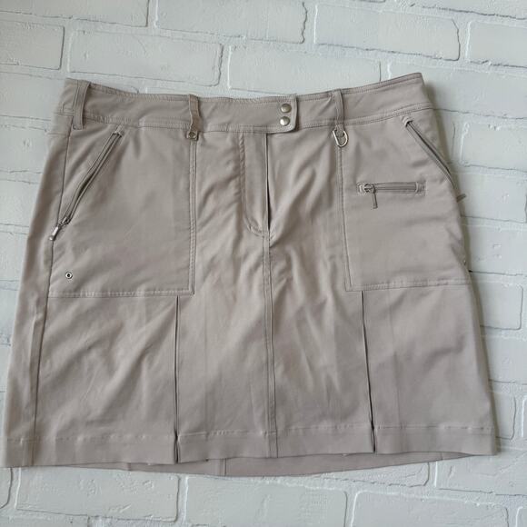 GGblue Luxe Sport Boca Women's Khaki Athletic Golf Zipper Pocket Skort -sz 12 - Picture 1 of 5